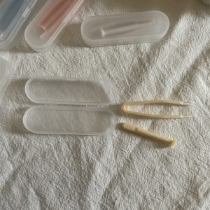 Extended Morandi Pure Color Matte Finish Contact Lens Remover Tool